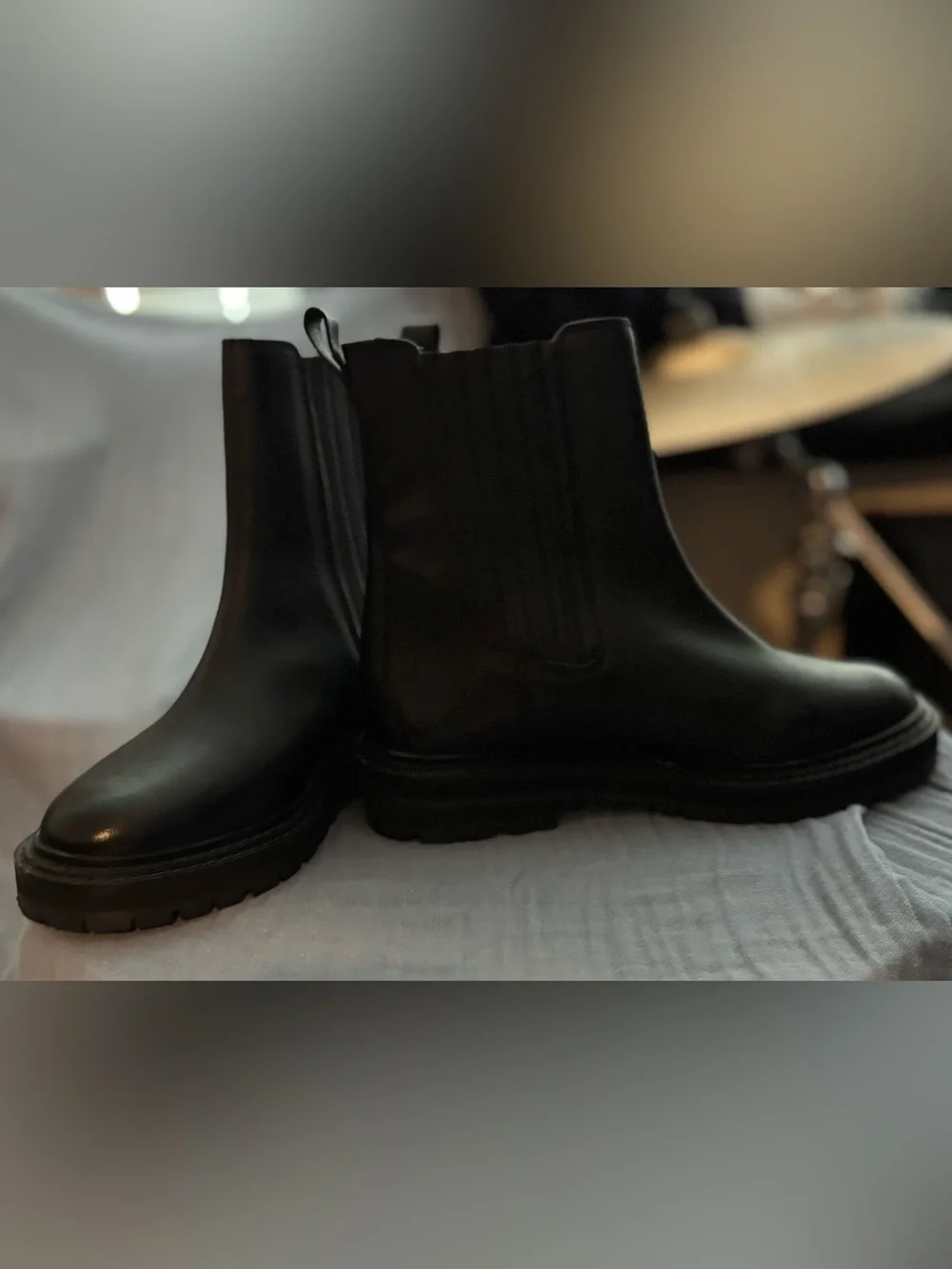 Boden Women’s Black Chelsea Boots - Classic Pull-On Ankle Boot Size 37